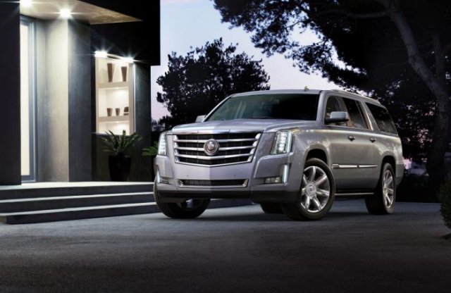 Cadillac подготвя спортен Escalade