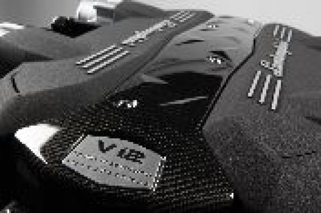 Lamborghini показа сърцето на Aventador