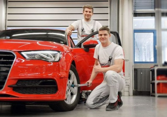 Audi пести милиони след идеи на работниците си