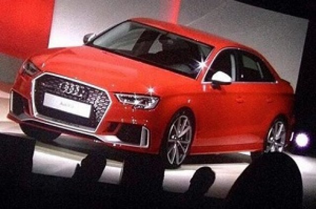 Седанът Audi RS3 ще има 400 к.с.