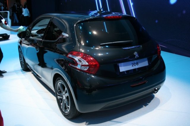 Peugeot 208 открива нова глава в дизайна на марката