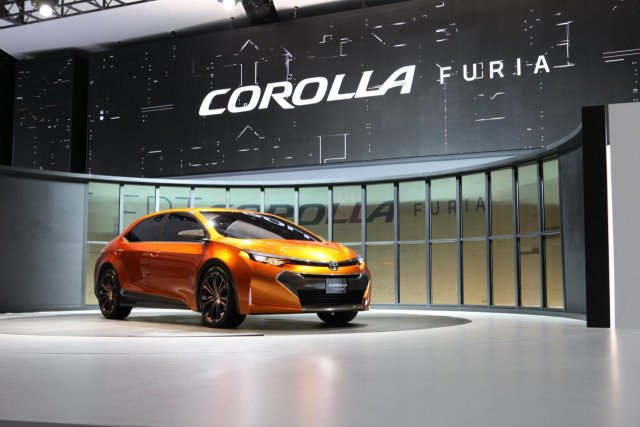 Toyota ще разкрие новата Corolla предпремиерно