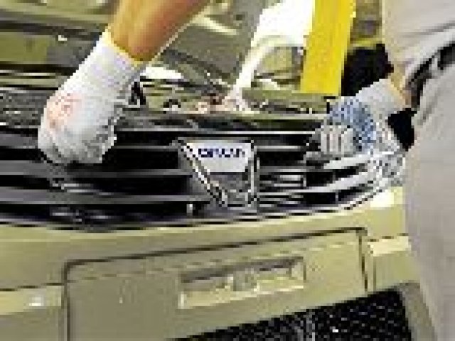 В Dacia разработват нови двигатели