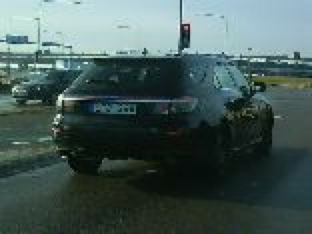 Снимаха Saab 9-5 SportWagon на пътя