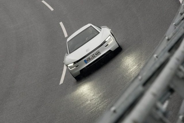 Volkswagen XL1 с двигател Ducati