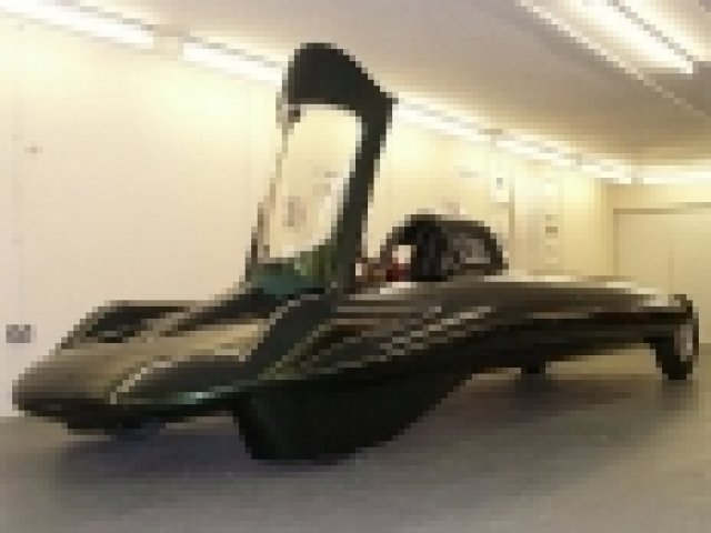 Ще подобряват рекорда за скорост на парен автомобил