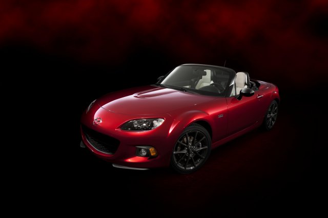 Mazda изпраща MX-5 със специален модел