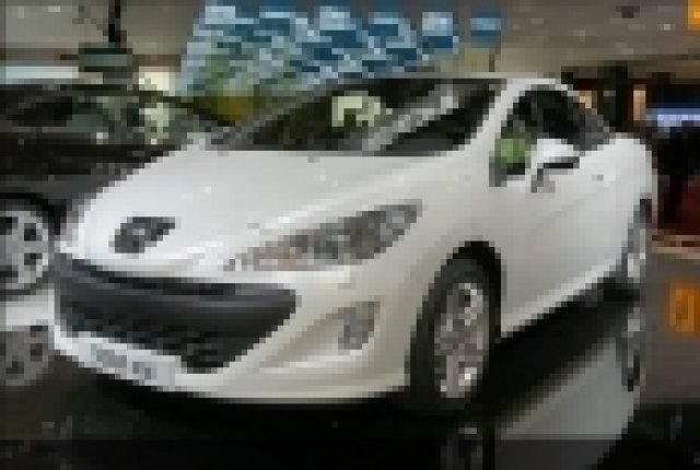 Peugeot 308 CC или кабрио и за зимата