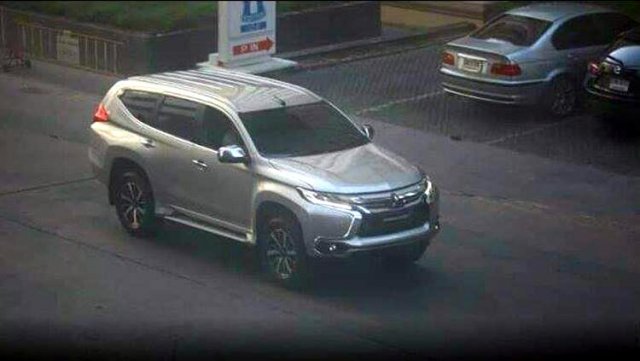 Mitsubishi Pajero Sport без камуфлаж