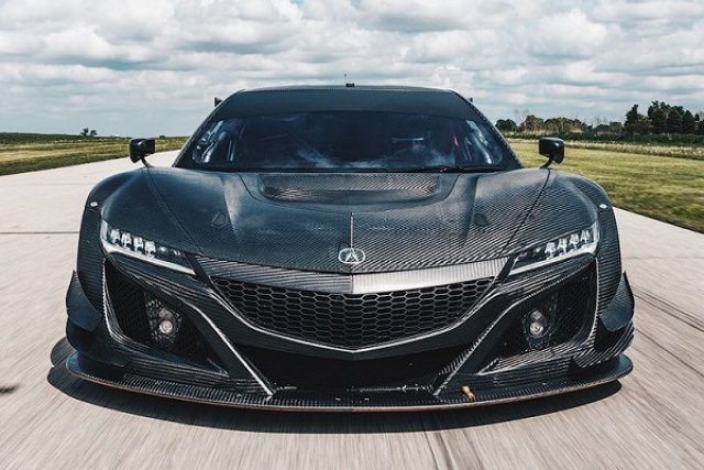 Honda подготвя изцяло карбонов NSX