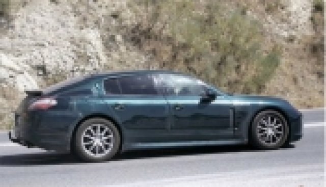 Panamera на тестове в южна Франция