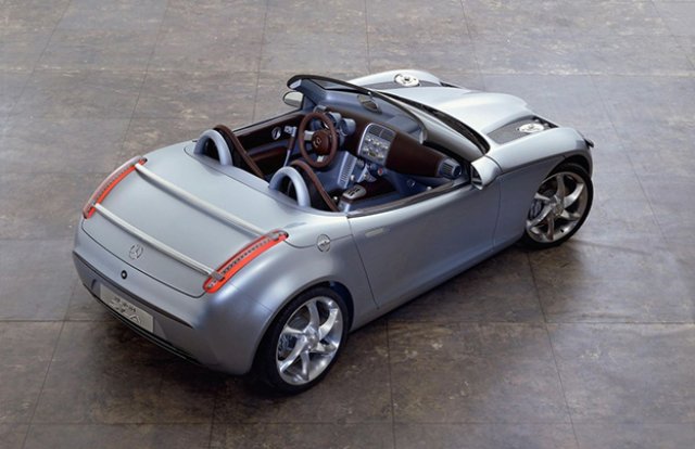 Mercedes-Benz готви нов конкурент на Audi TT