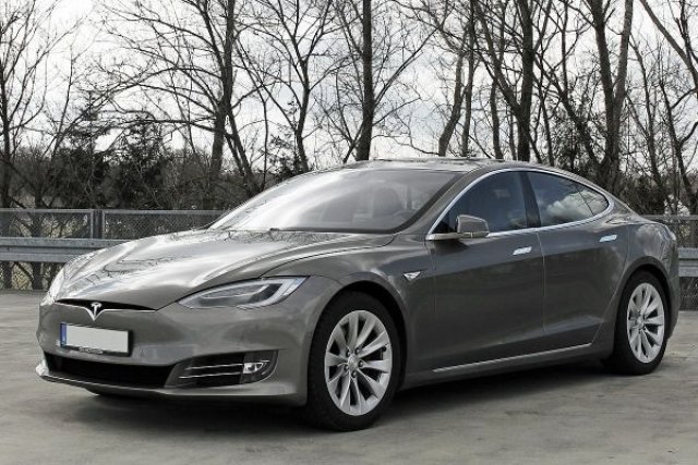 В Германия обсъждат сериозен удар срещу Tesla