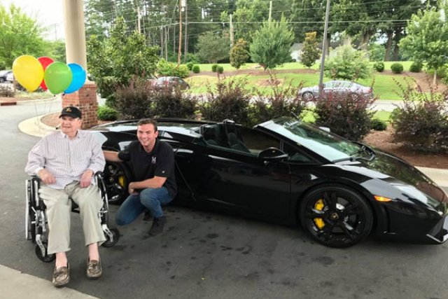 Ставаш на 83? Пробвай Lamborghini...