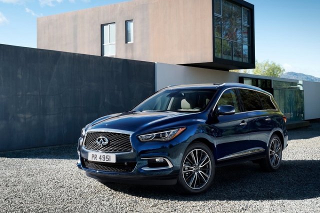 Кросовърът Infiniti QX60 стана по-мощен