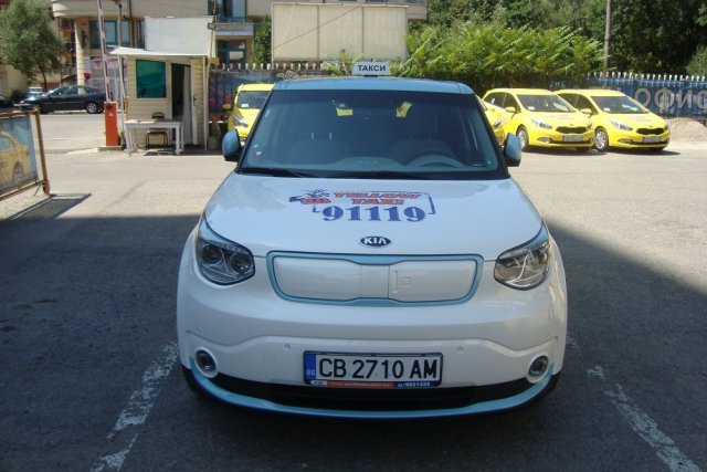 Безплатно такси тръгна из София