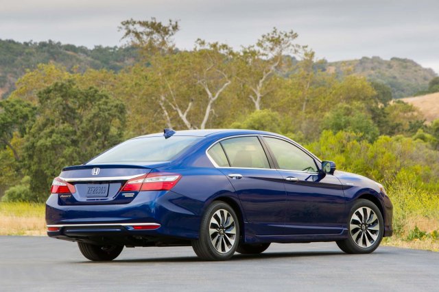 Honda ще предложи напълно нов хибрид