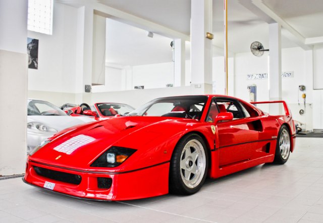 Ferrari F40 - велика или надценена?
