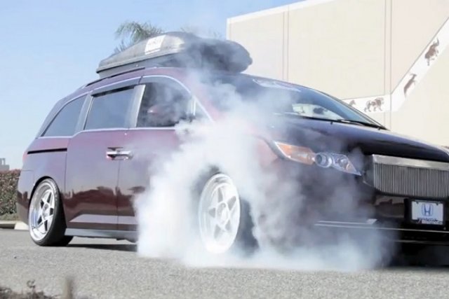 Ултимативният семеен автомобил