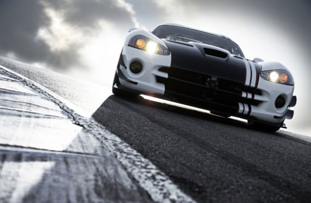 Dodge Viper ще се завърне през 2013 г.