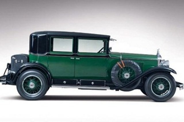 Продават бронираната кола на Ал Капоне