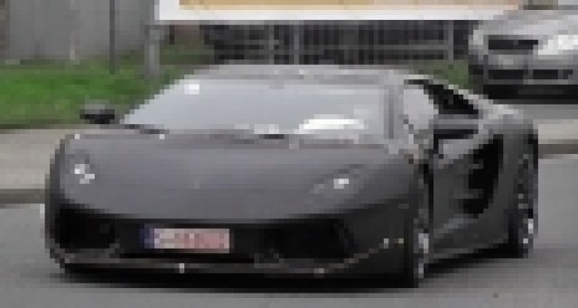 Нови шпионски снимки от Lamborghini Jota