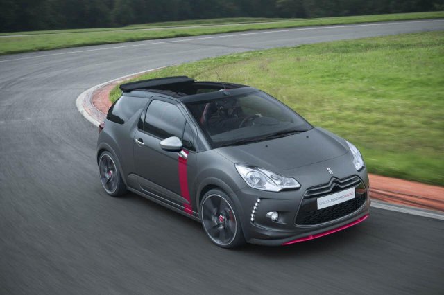 Citroen DS3 Cabrio Racing излиза през януари