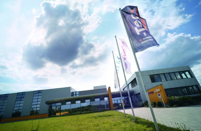 Daimler спира производството на литиево-йонни клетки