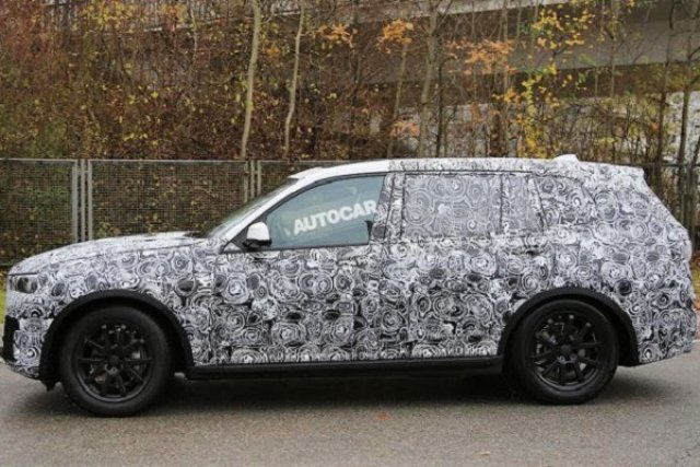 Новият флагман на BMW излезе на пътя