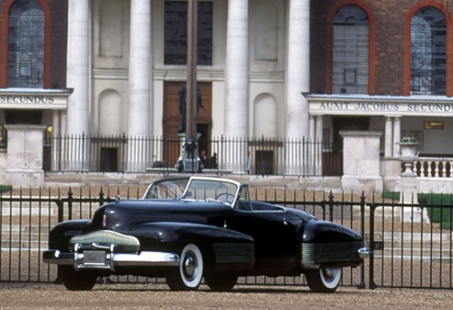Защо GM спаси Buick, а остави Pontiac да умре?