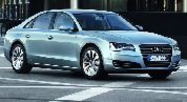 Audi показа серийната версия на A8 Hybrid