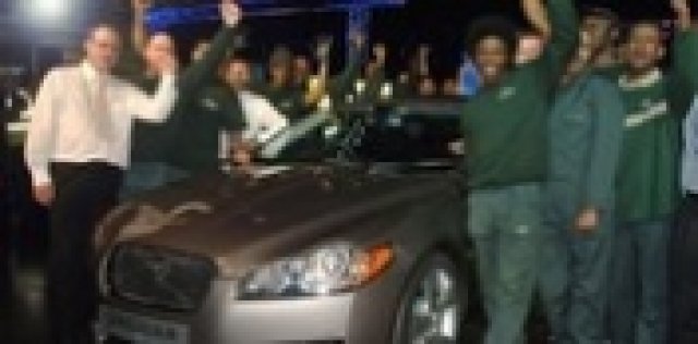 Започна производството на Jaguar XF