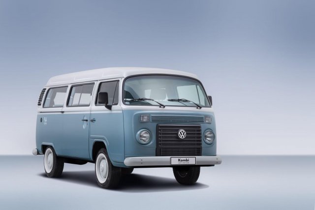 Volkswagen пуска последна версия на хипарския ван