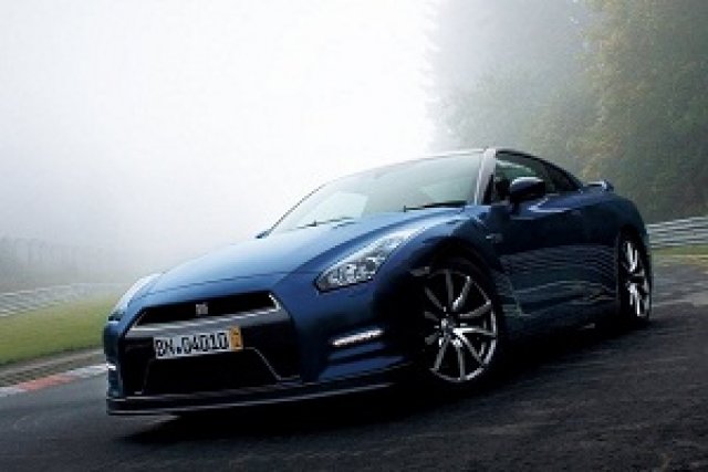 Nissan показа обновения GT-R