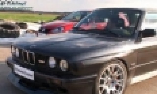 BMW M3 V10 vs. M3 V8