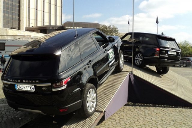 Оф-роуд представление в центъра на София