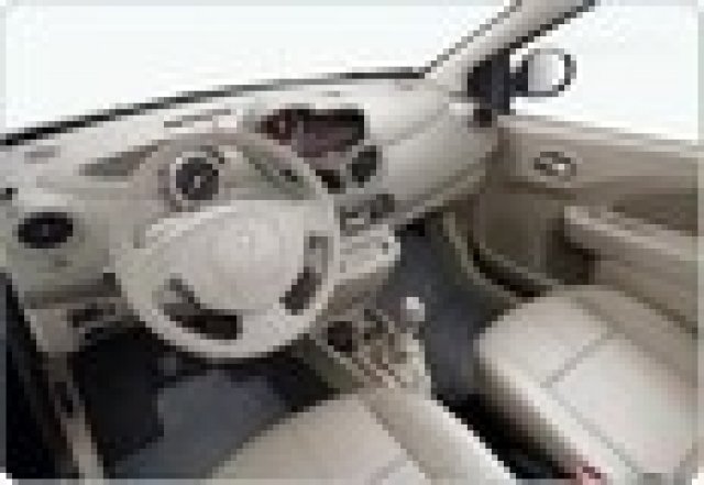 Евтините седалки компрометират безопасността в малките коли