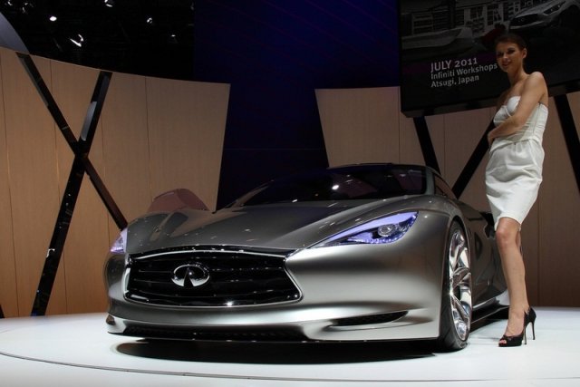 В Infiniti се отказаха от сериен Emerg-E 