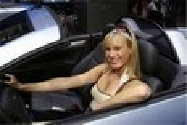 „Защо жените не умеят да паркират?” или за „Женският автомобилен салон” във Франкфурт