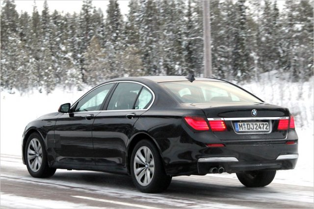 Обновеното BMW 7 Series на тестове