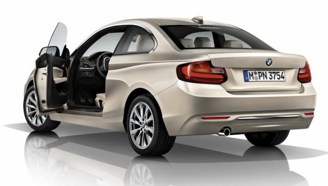 BMW 2-Series Coupe мина на 3 цилиндъра