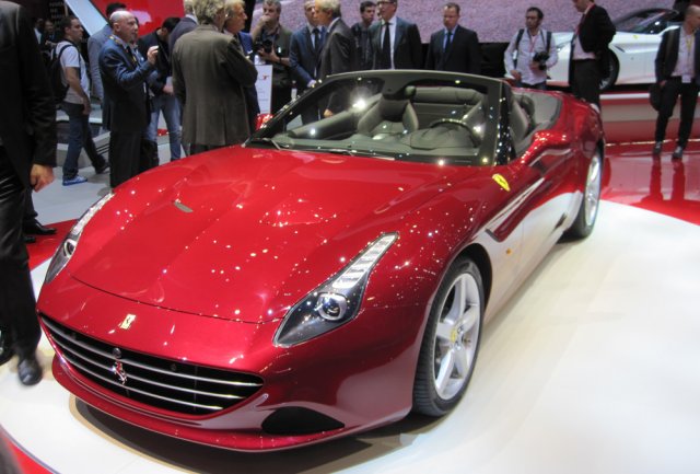 Ferrari навлезе в нова турбо ера