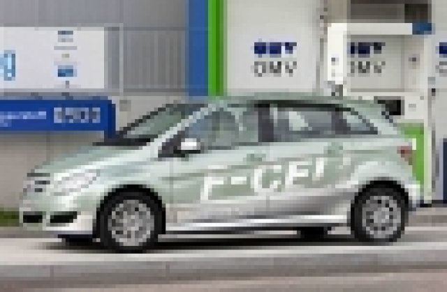 Сериен модел на водороден автомобил от Mercedes