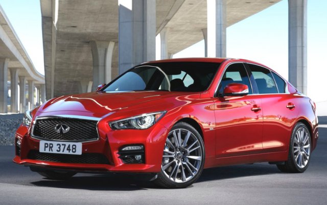 Infiniti Q50 получи би-турбо V6 с 400 кс.