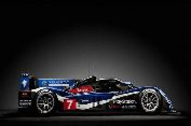 Болидът на Peugeot за Льо Ман „изгуби” 4 цилиндъра