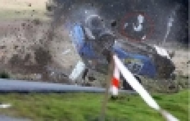 Мъж оцеля по чудо след сблъсък със 180 км/ч