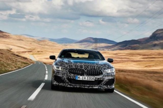 BMW показа как се представя M850i на пътя (ВИДЕО)