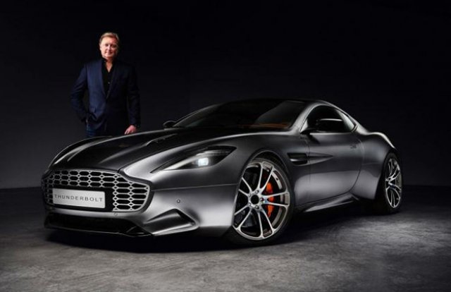 Aston Martin даде под съд бившия си дизайнер