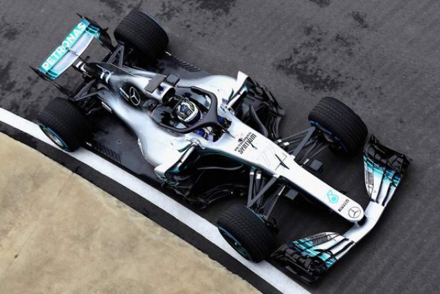 Mercedes и Ferrari развиват идеите си от 2017