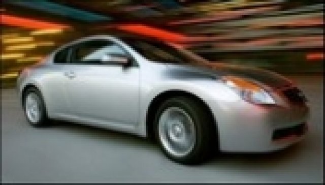 Новото купе на Nissan Altima – стилно и спортно